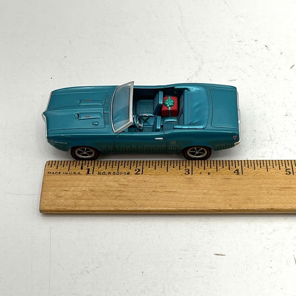 1968 Pontiac Firebird Classic American Car - Hallmark Keepsake Diecast Ornament - Picture 9 of 16
